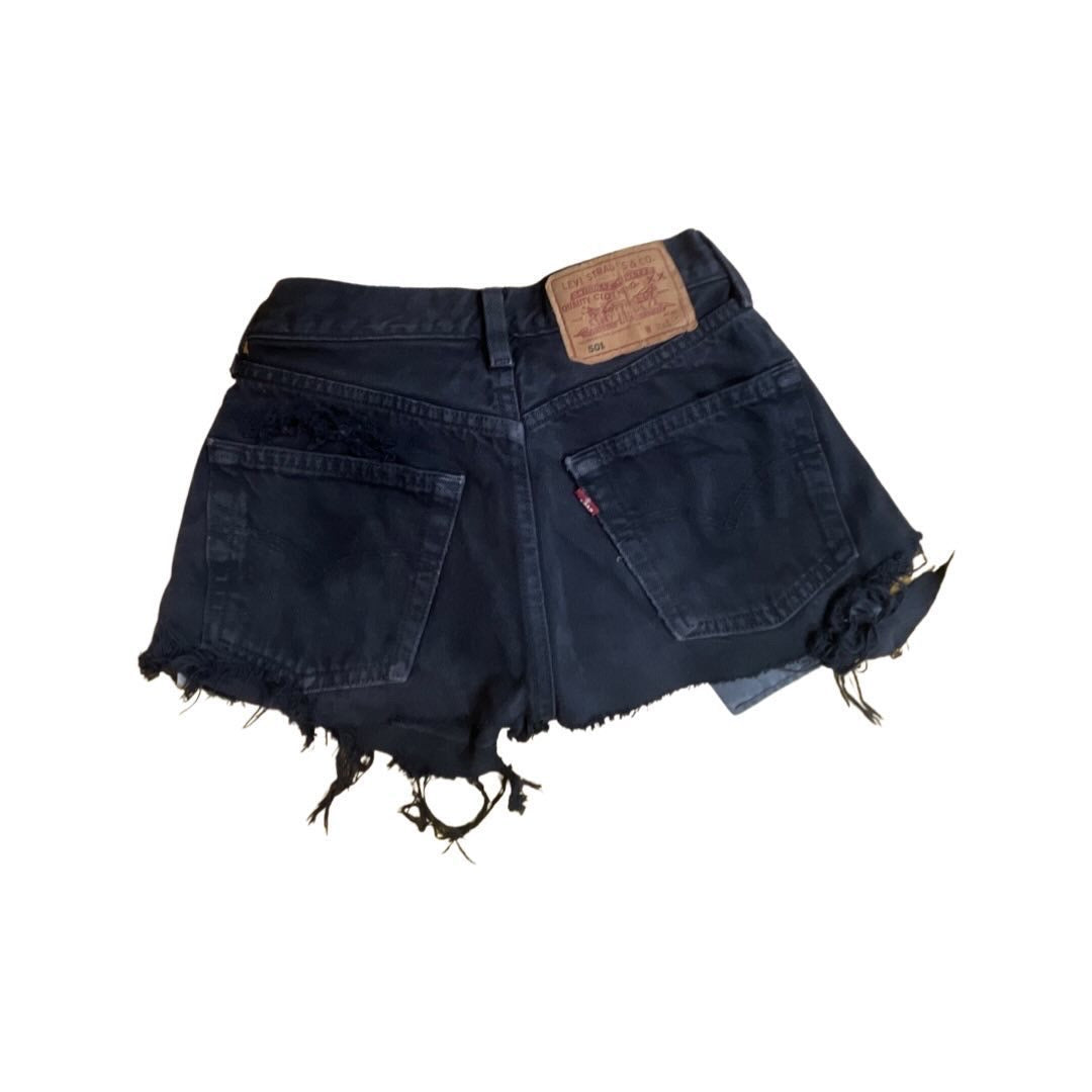 Micro reconstructed mini skirt